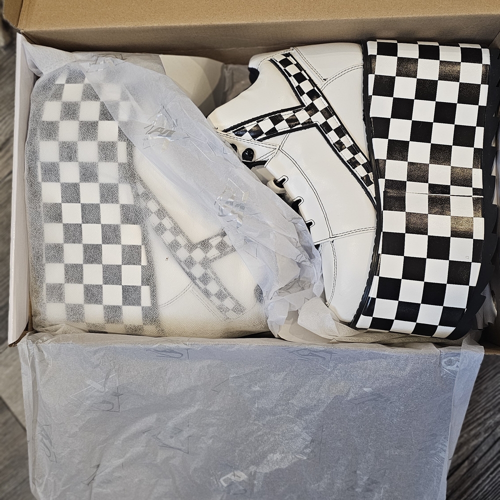 Checkered Platform YRU Sneakers Boots